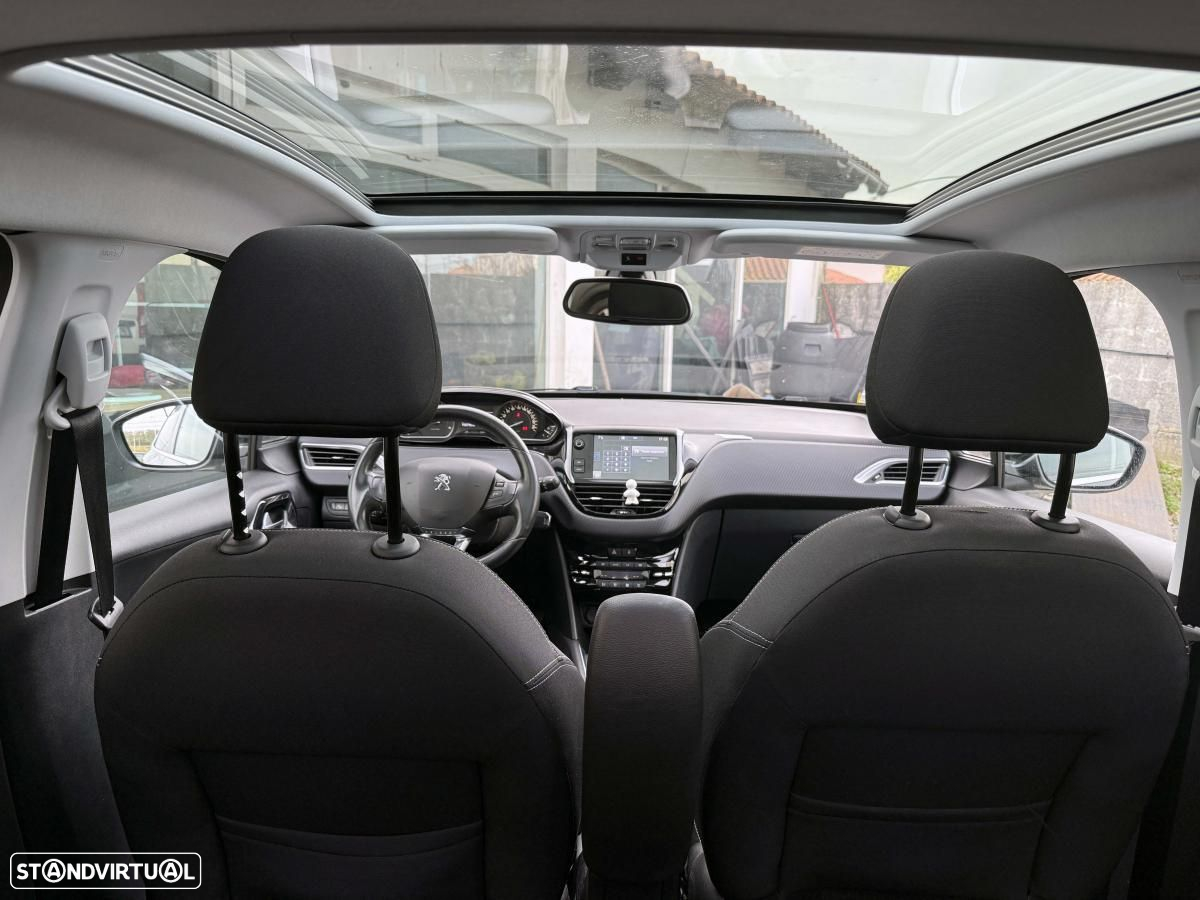 Peugeot 208 1.6 BlueHDi Allure - 23