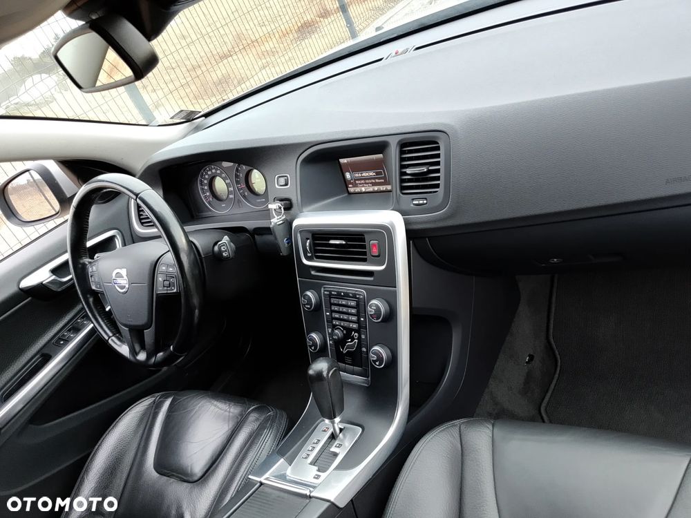 Volvo V60 - 28