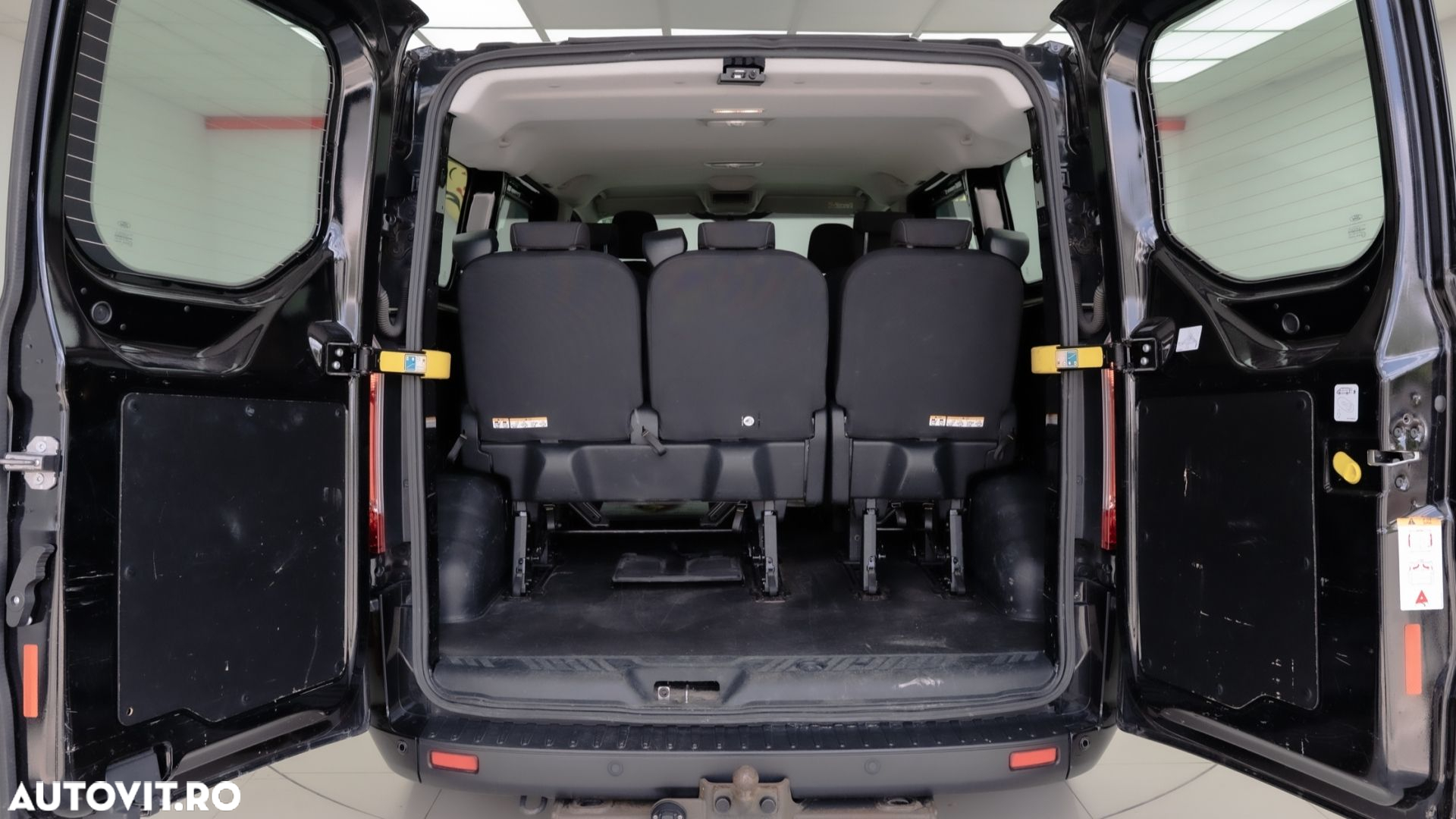 Ford Transit - 11