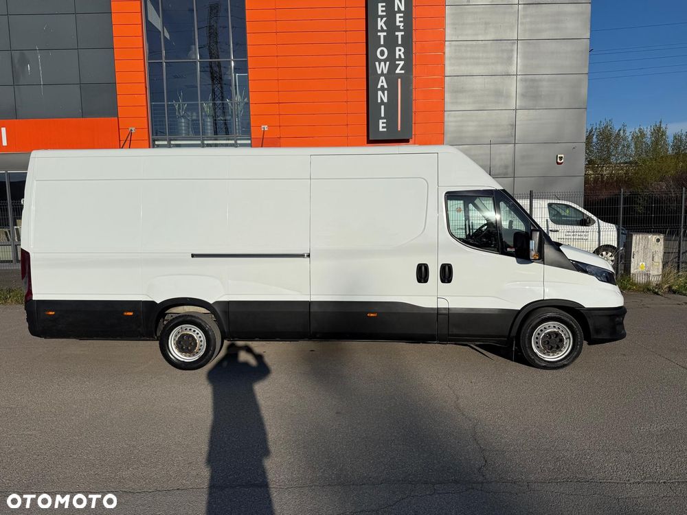 Iveco Daily 35S16, 2.3 160KM, L4H2, HiMatic, Niski przebieg, Zadbany - 11