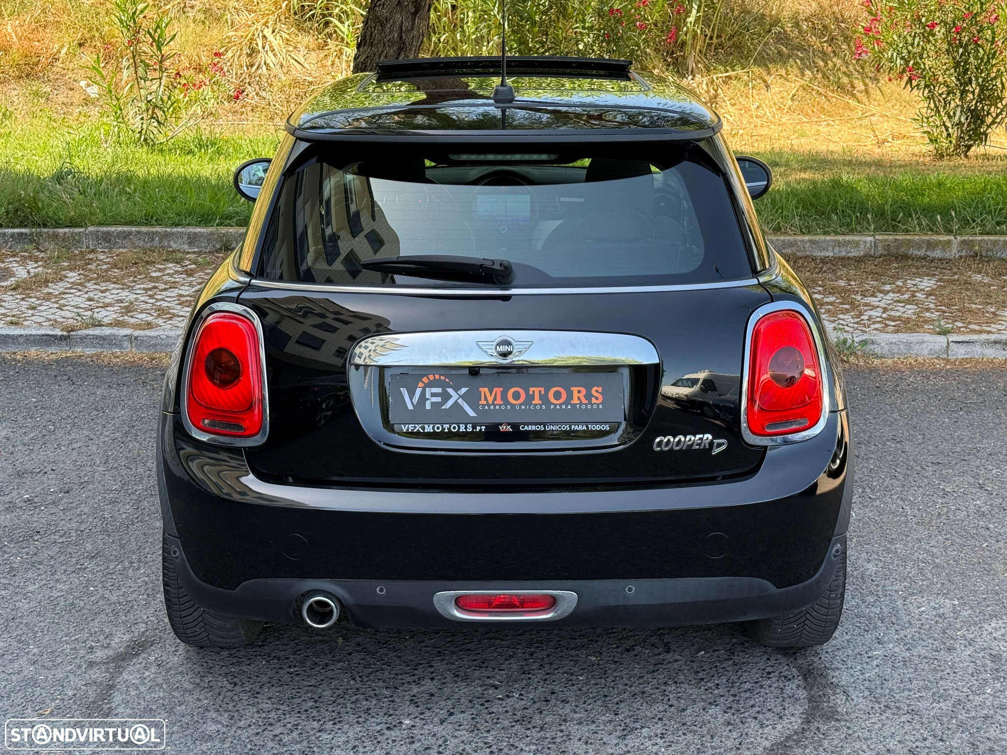 MINI 3 Portas Cooper D Seven Chili - 23