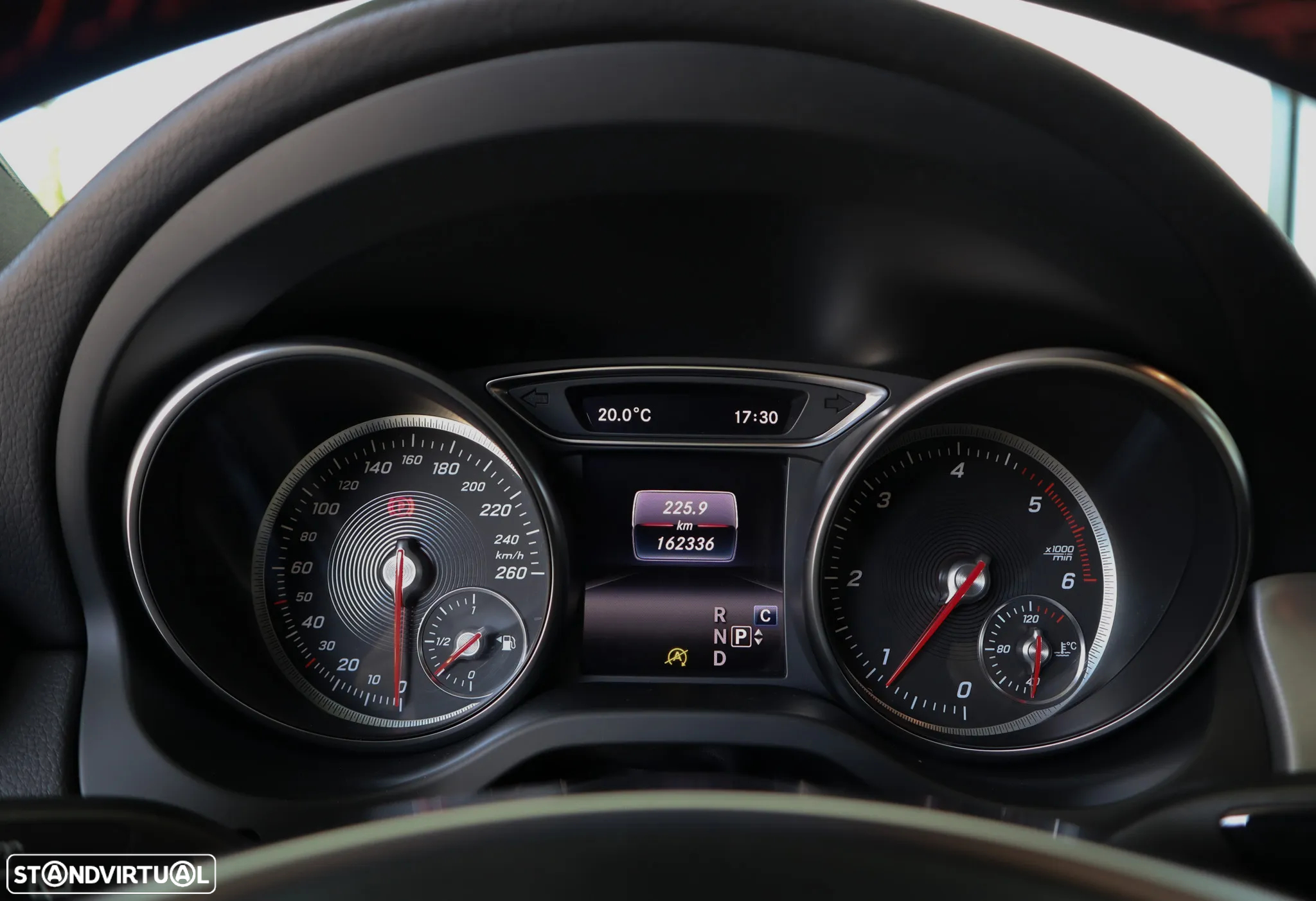 Mercedes-Benz CLA 220 d Shooting Brake AMG Line Aut. - 24