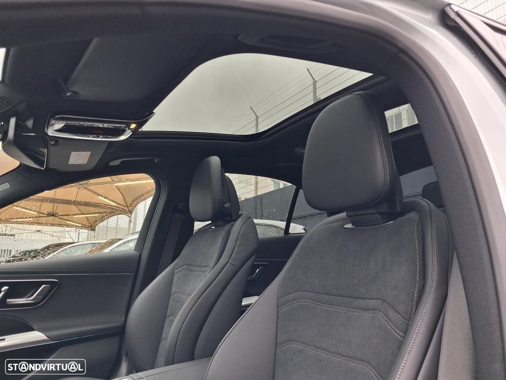 Mercedes-Benz E 220 d AMG Line - 11