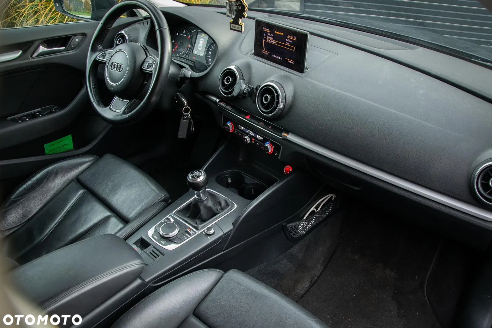 Audi A3 1.6 TDI Sportback DPF Ambiente - 11