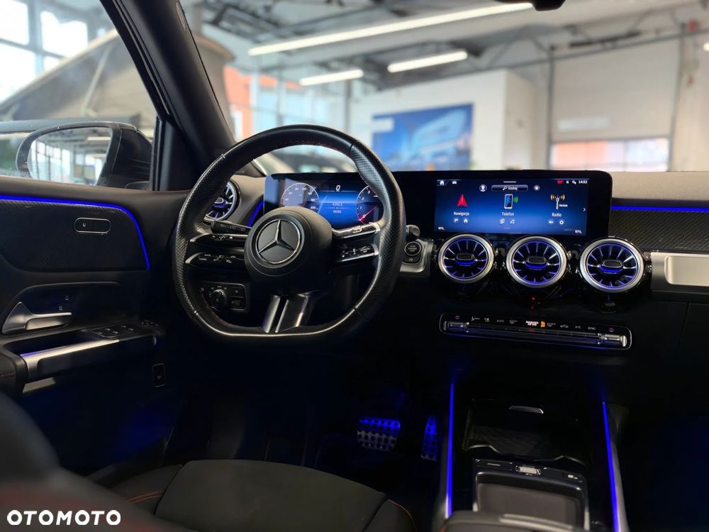 Mercedes-Benz GLB 200 mHEV AMG Line 7G-DCT - 4