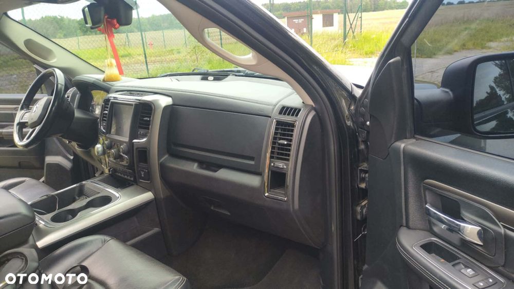 Dodge RAM - 10