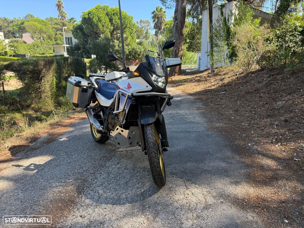 Honda Transalp 750 - 2