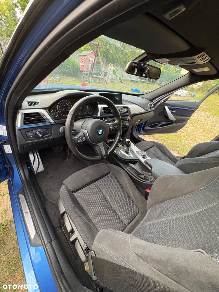 BMW Seria 3 320d M Sport - 10