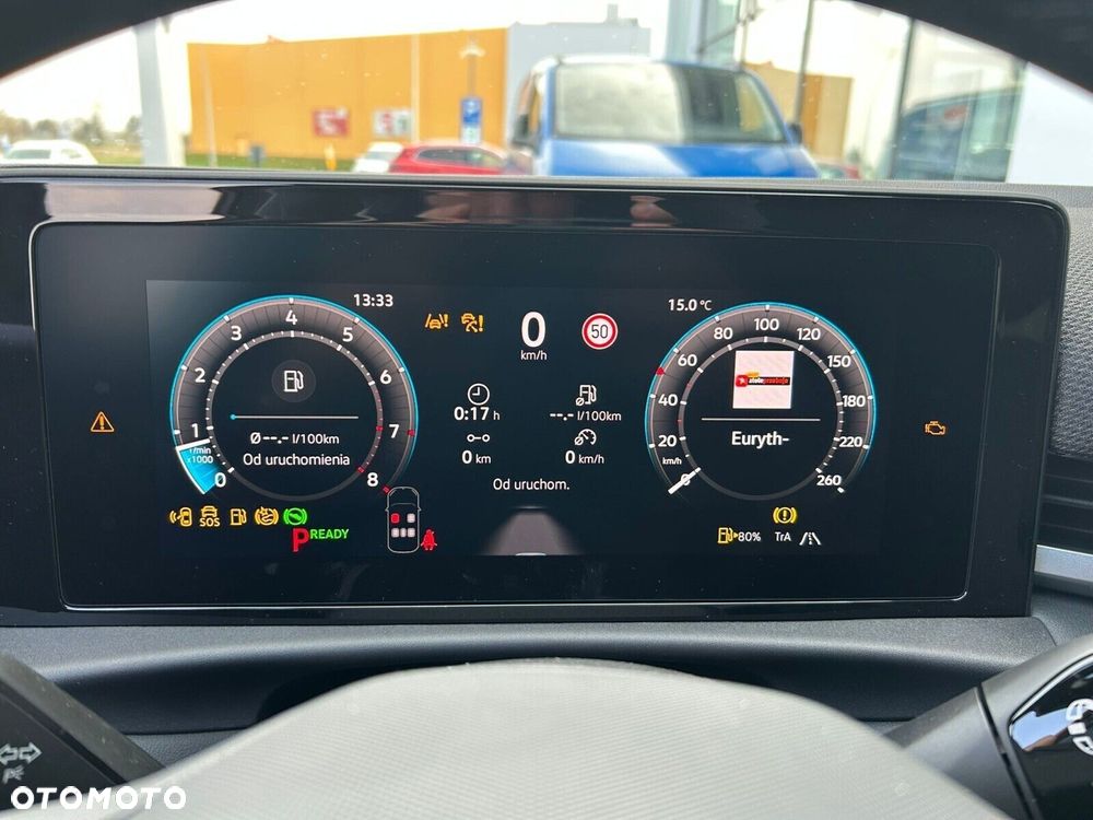 Volkswagen T-Roc - 13