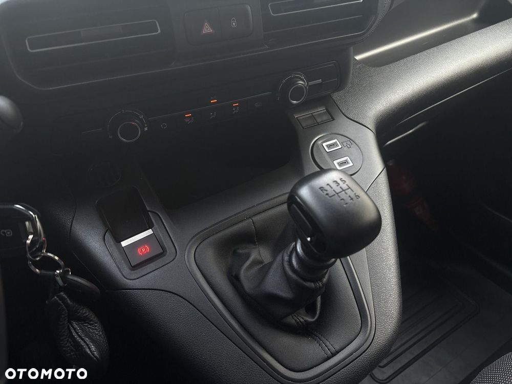 Toyota PROACE CITY - 15