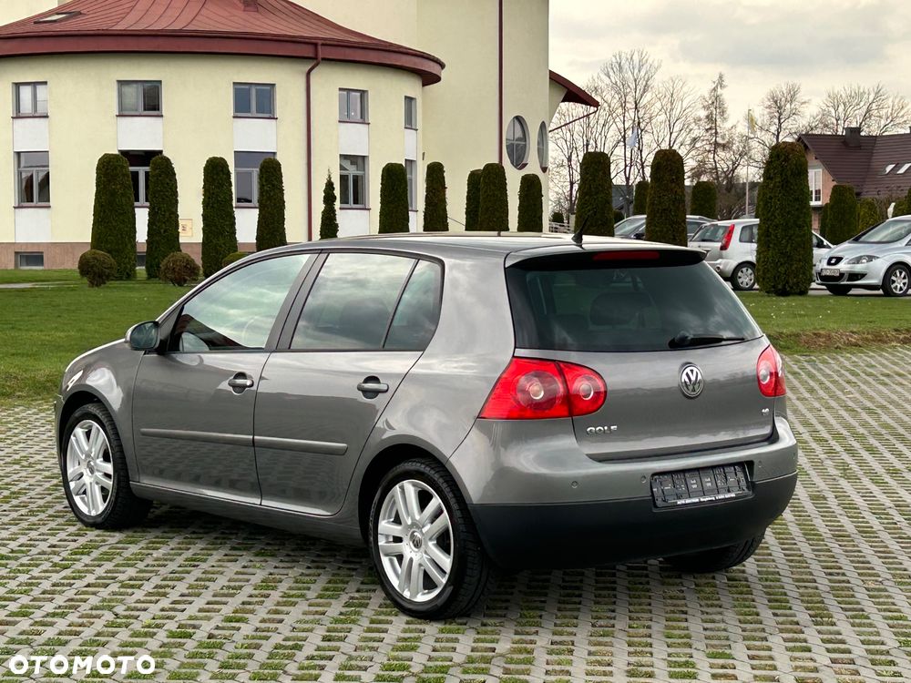 Volkswagen Golf 1.6 Tour Edition - 11