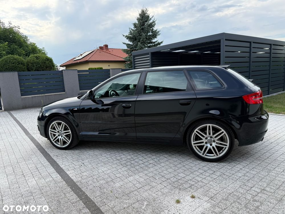 Audi A3 Sportback 2.0T FSI Ambiente - 8