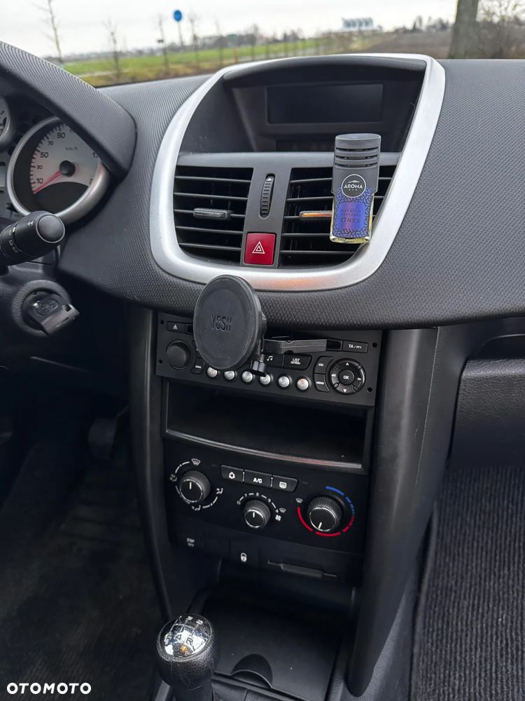 Peugeot 207 1.4 Trendy - 15