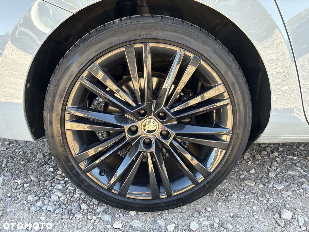 Skoda Superb - 17
