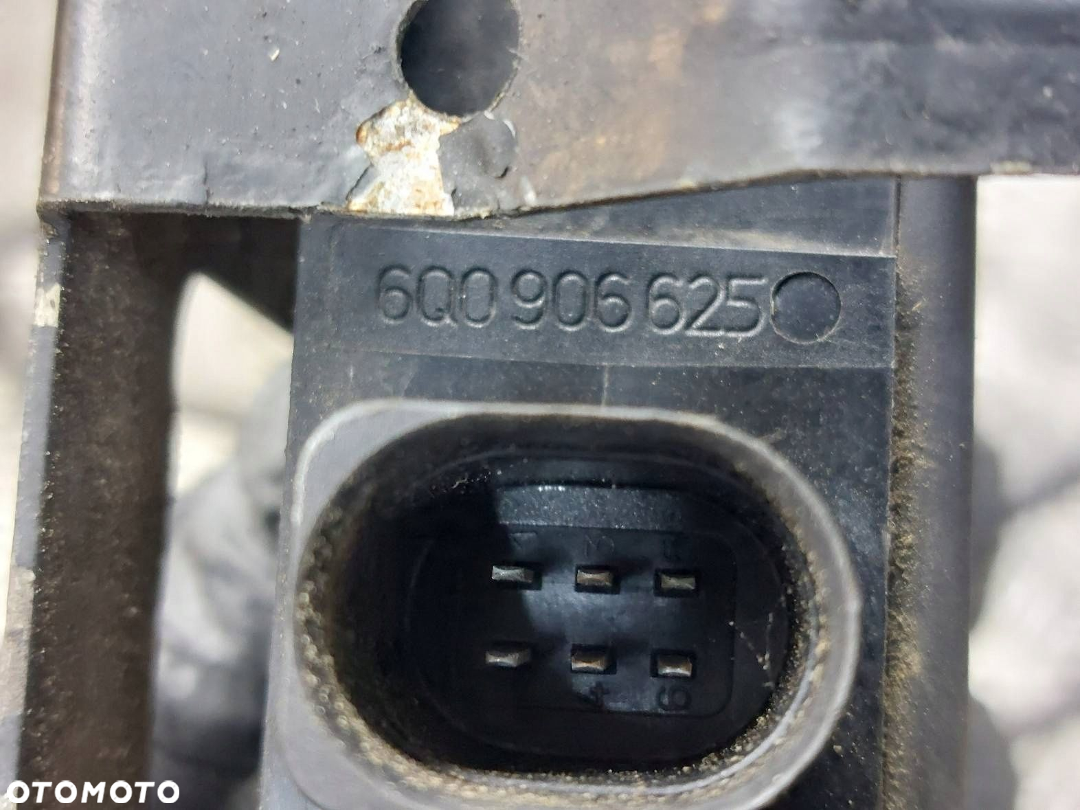 ZAWÓR MAGNETYCZNY SEAT LEON II 6Q0906625 1K0906279B - 4