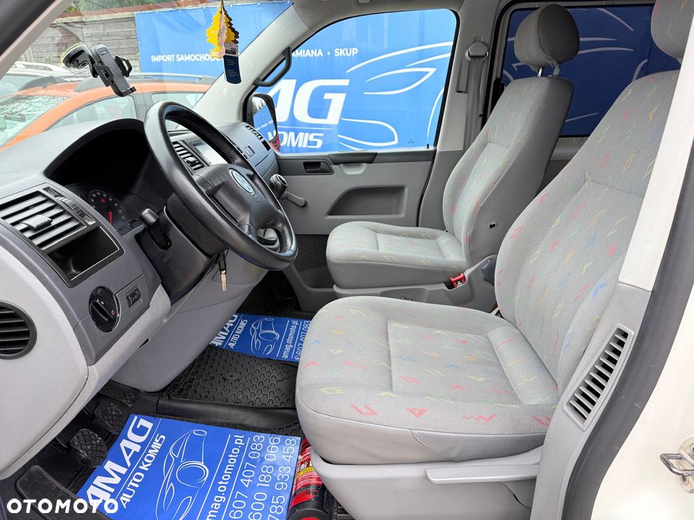 Volkswagen Transporter - 18