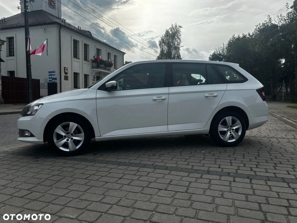 Skoda Fabia 1.0 TSI Ambition - 4