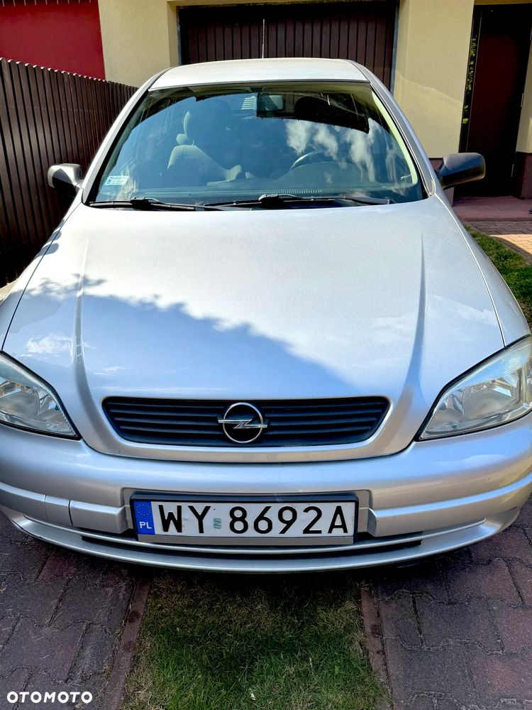 Opel Astra - 4