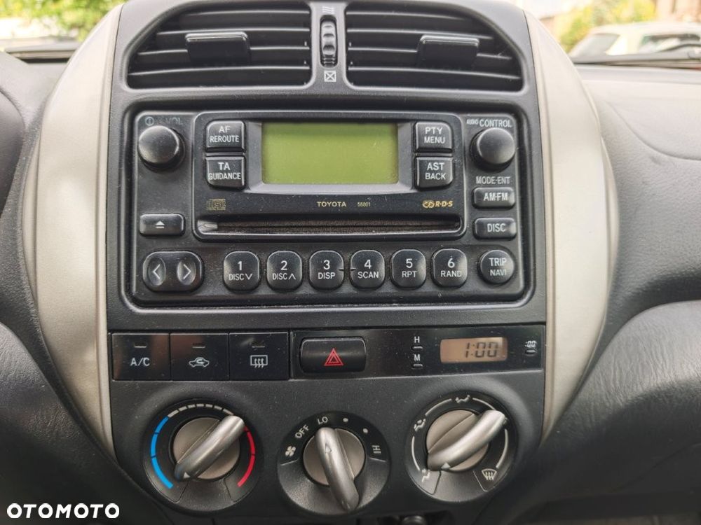 Toyota RAV4 4x2 - 8