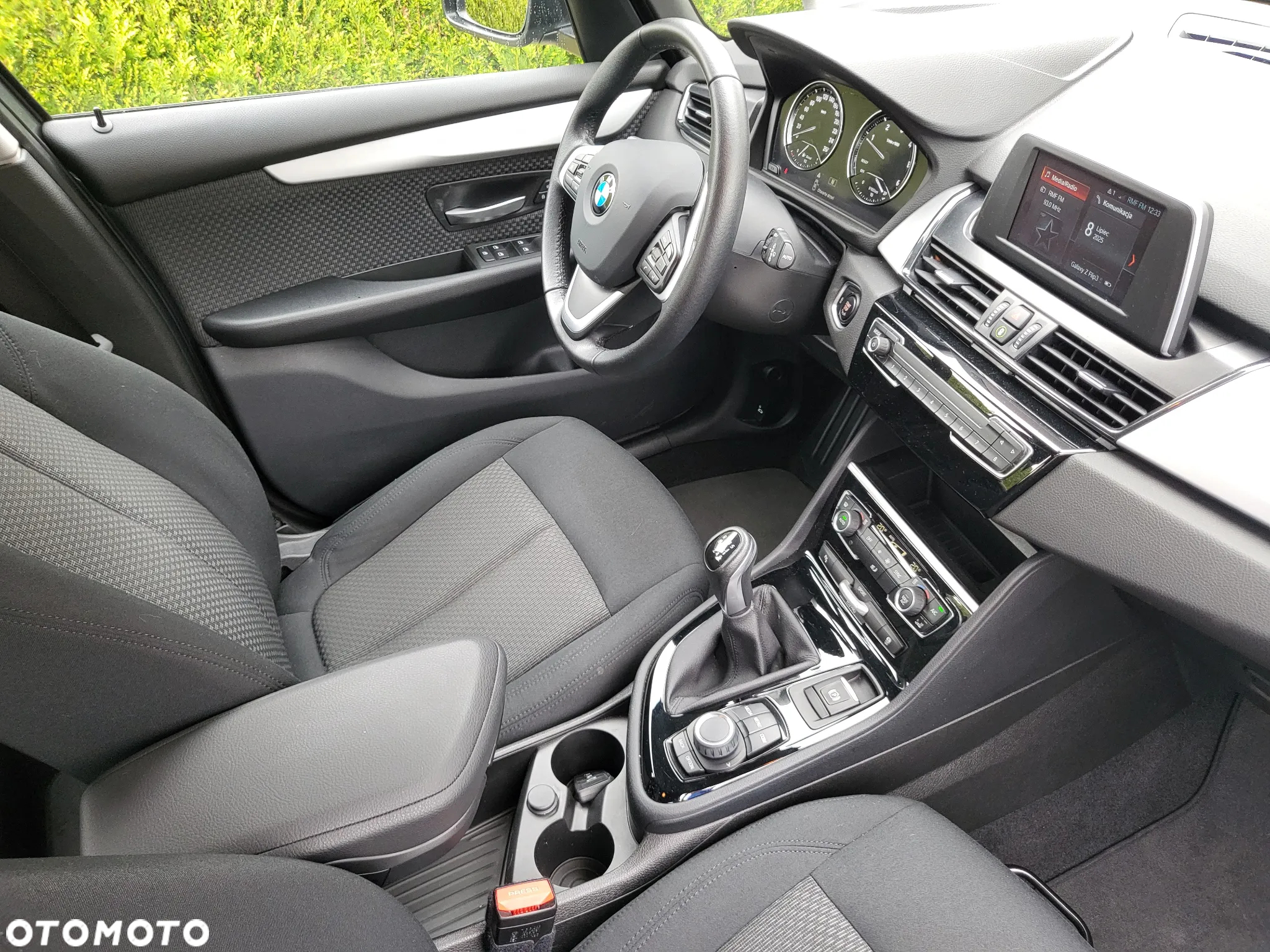 BMW Seria 2 218d Business Edition - 9