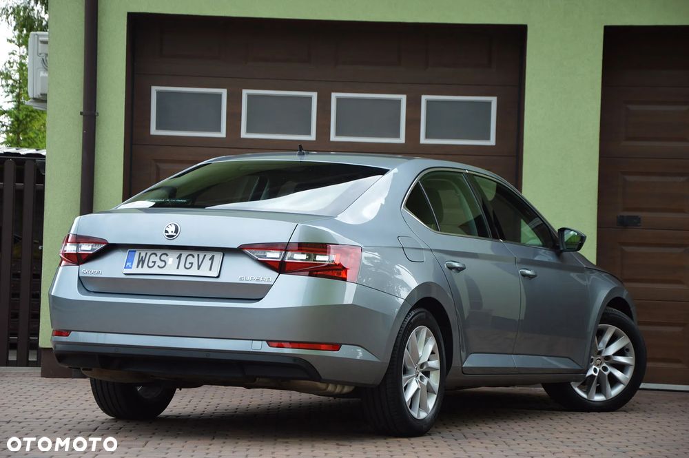 Skoda Superb 1.5 TSI ACT Ambition - 31