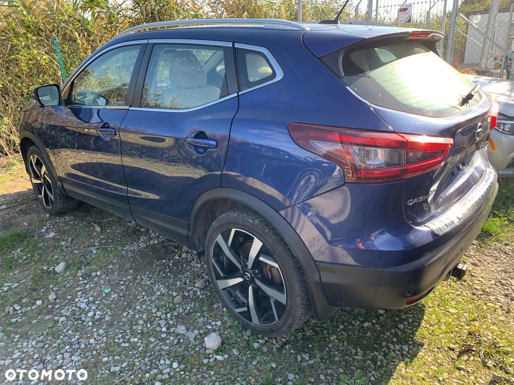 Nissan Qashqai - 4