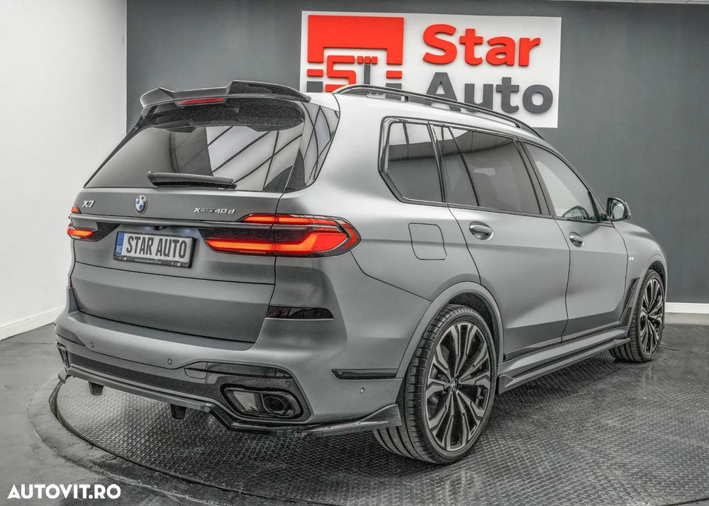 BMW X7 - 7