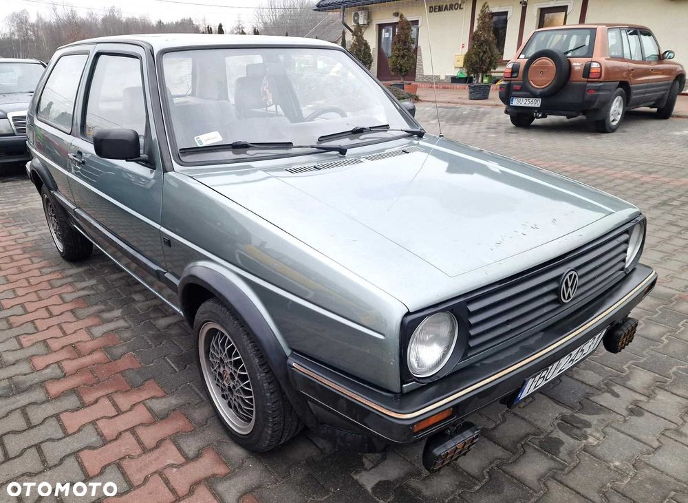 Volkswagen Golf 1987 photo 2