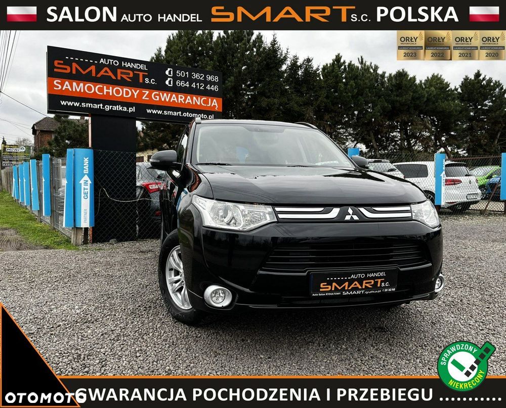 Mitsubishi Outlander 2.0 Instyle + 4WD CVT - 1