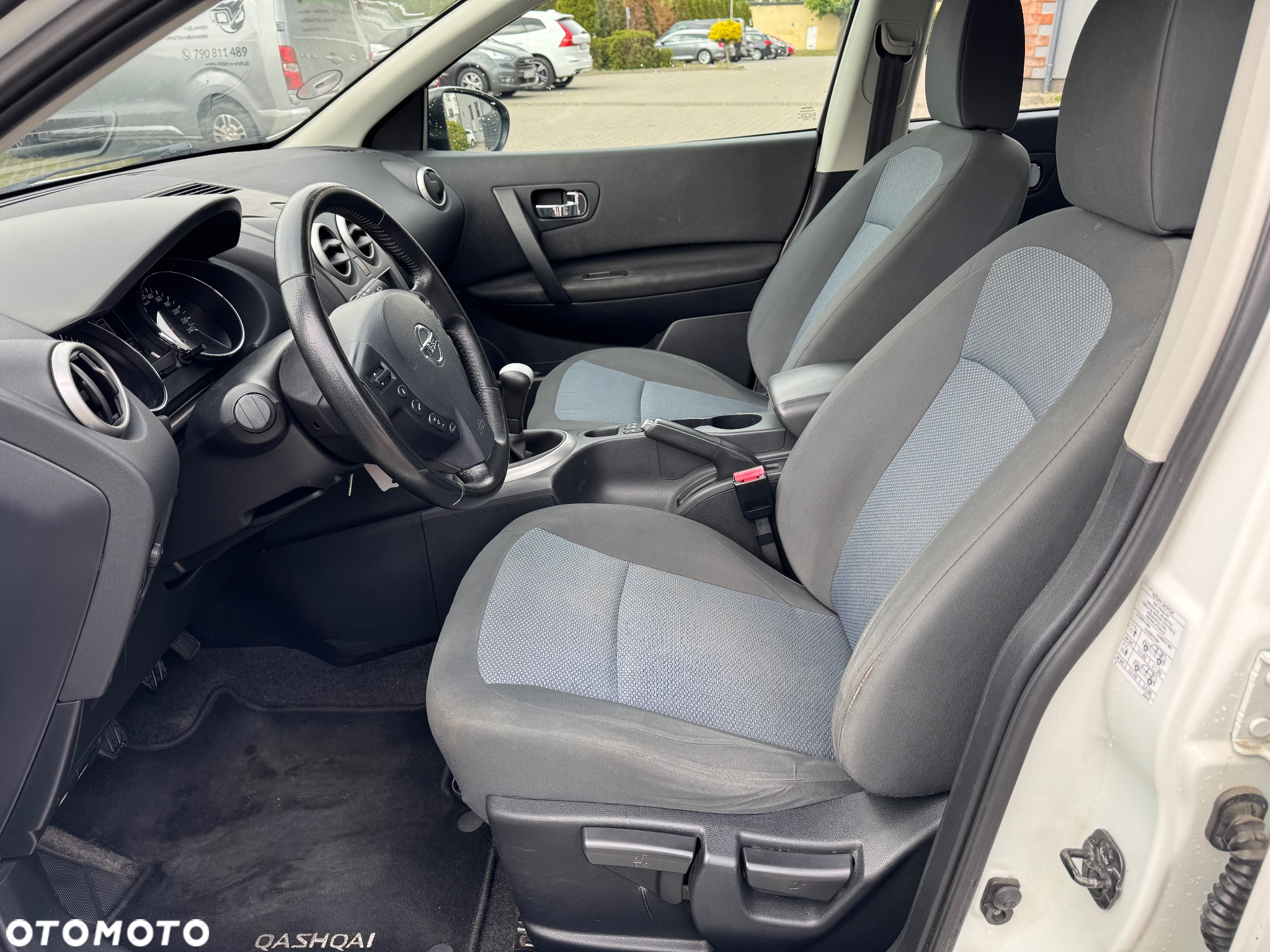 Nissan Qashqai 1.6 Acenta - 19