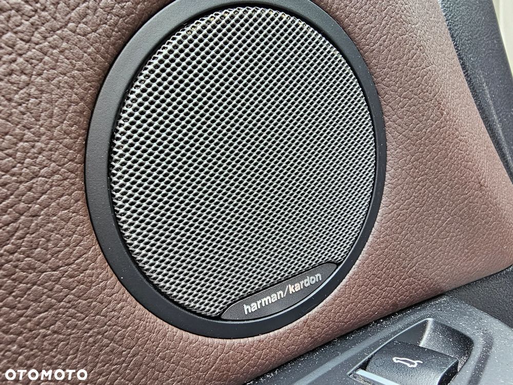 BMW X4 xDrive20d xLine - 23