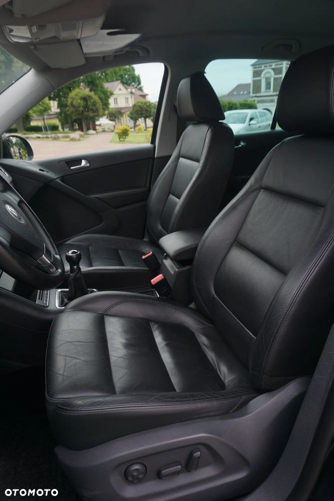 Volkswagen Tiguan 2.0 TDI DPF 4Motion Track & Style - 13