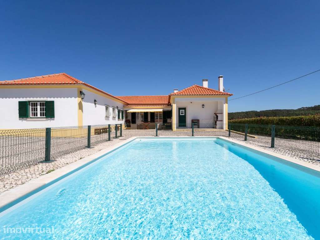 Moradia 4 quartos , jardim e piscina, 50m2 anexo, Costa de Prata - ... - Grande imagem: 3/46