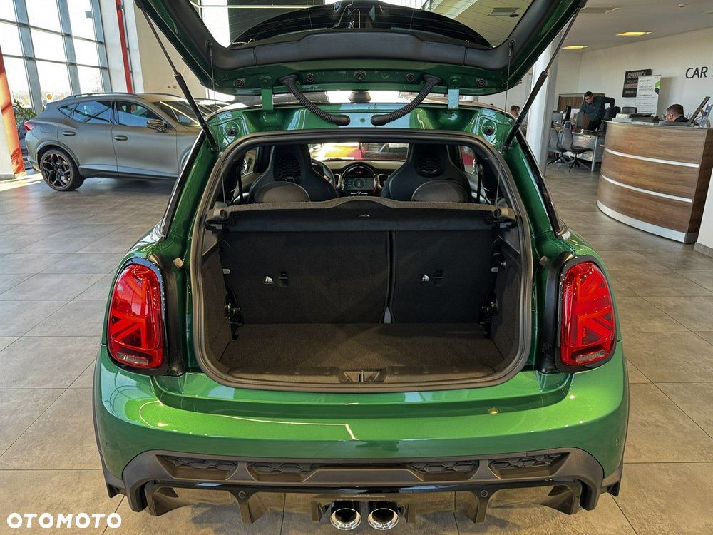 MINI John Cooper Works - 15