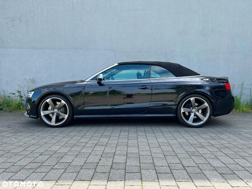 Audi RS5 Cabrio - 8