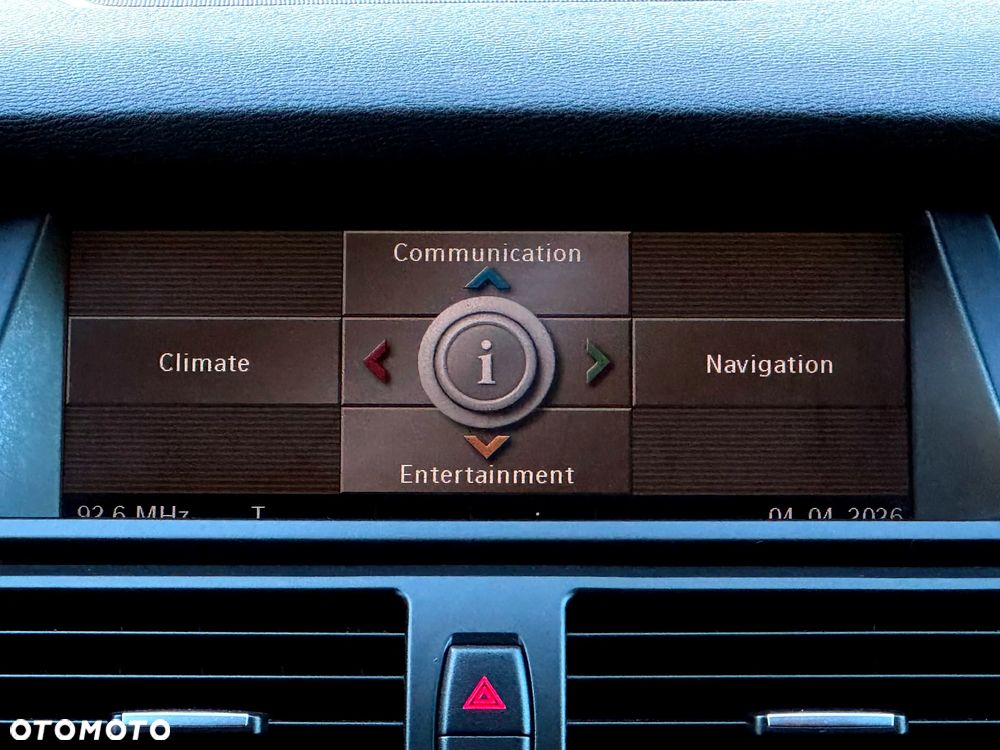 BMW X6 - 24