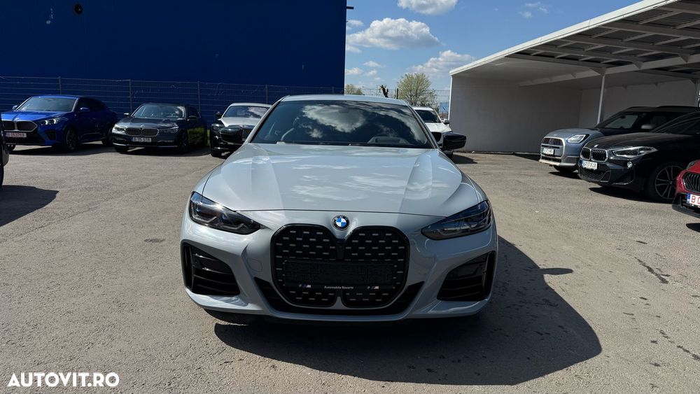 BMW M4 M440i xDrive - 3