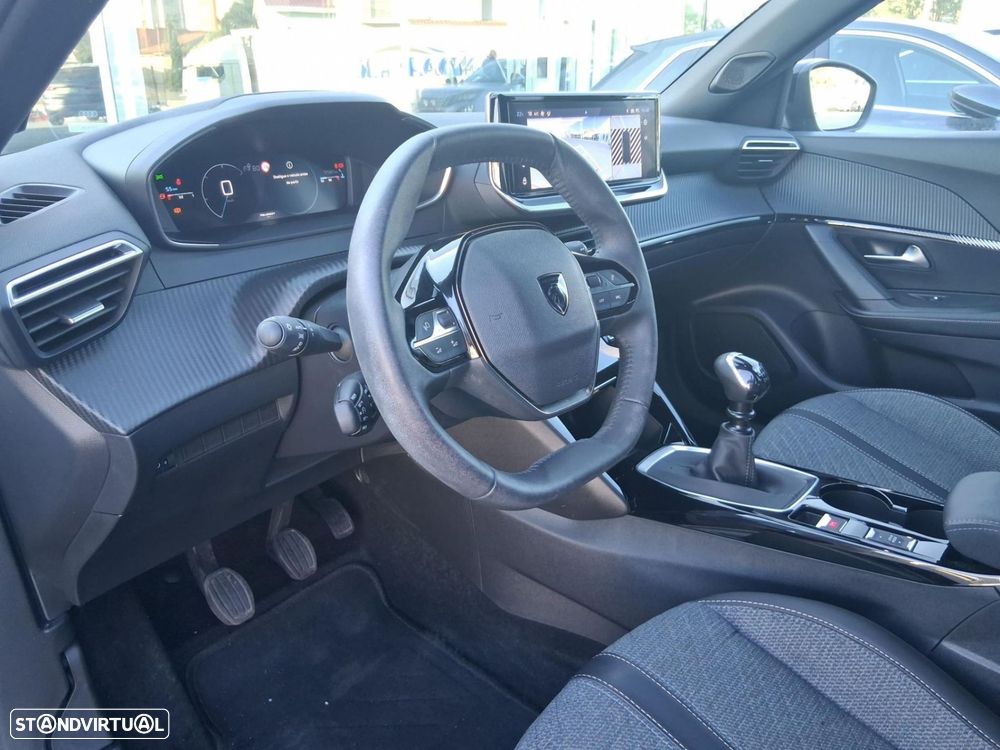 Peugeot 2008 1.2 PureTech Allure - 7