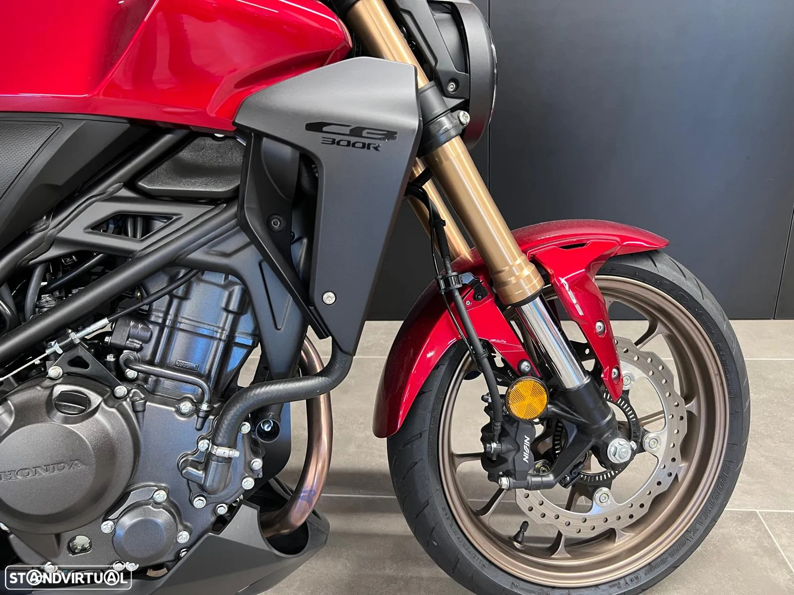 Honda CB 300R - 8