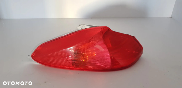 Piaggio X7 Lampa Tył Tylna Prawa