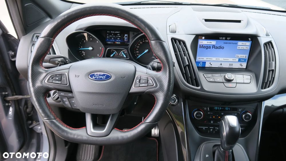 Ford Kuga - 27