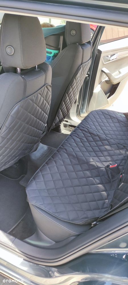 Skoda Karoq 1.5 TSI ACT 4x2 Style DSG - 4