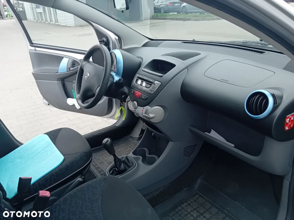 Peugeot 107 1.0 Urban Move Euro5 - 13