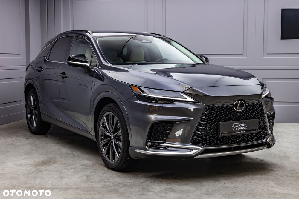Lexus RX - 4
