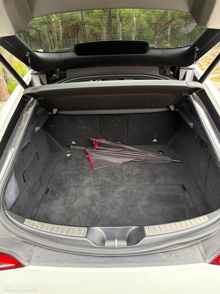 Mercedes-Benz AMG GT 53 4Matic+ 4D Speedshift TCT 9G - 12