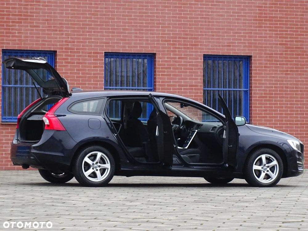 Volvo V60 D3 Drive-E Summum - 16