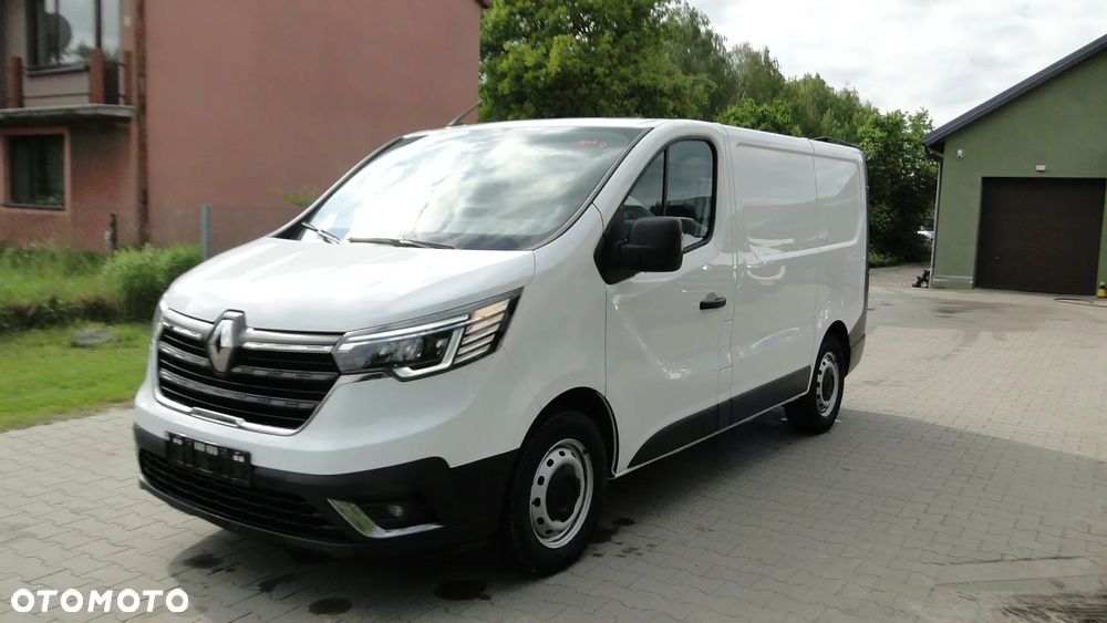 Renault Trafic - 1