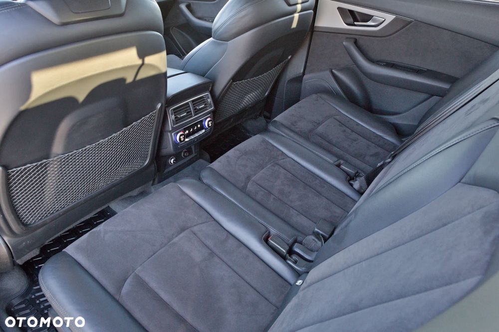 Audi Q7 45 TDI mHEV Quattro S Line Tiptr - 34