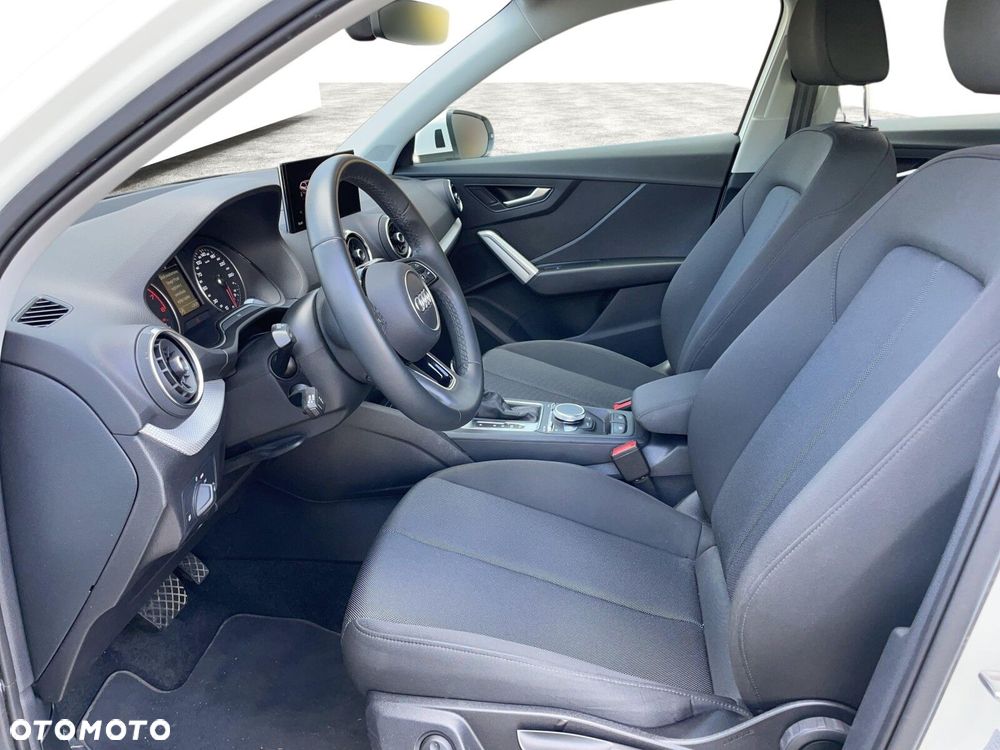 Audi Q2 35 TFSI Advanced S tronic - 12