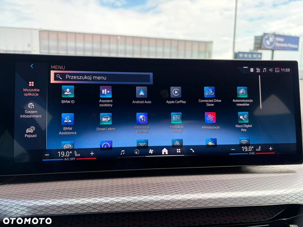 BMW Seria 3 318i M Sport - 28